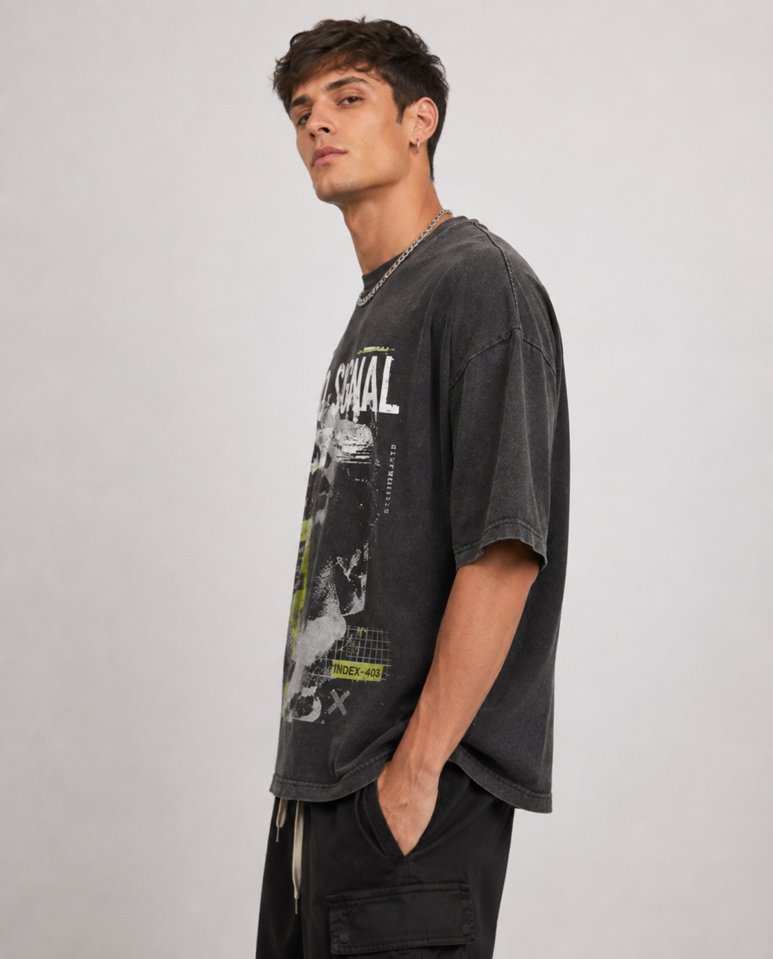 ZVYRO Men's Black Oversized No Signal Graphic T-Shirt